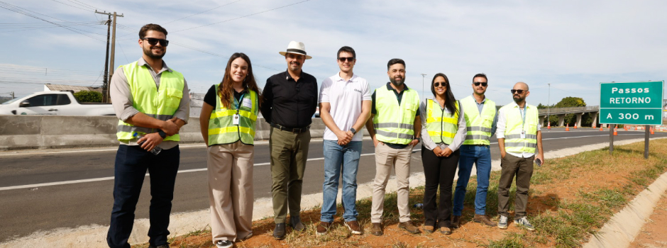 Governo de Minas vistoria obra de acesso a distrito industrial na BR-491, em São Sebastião do Paraíso