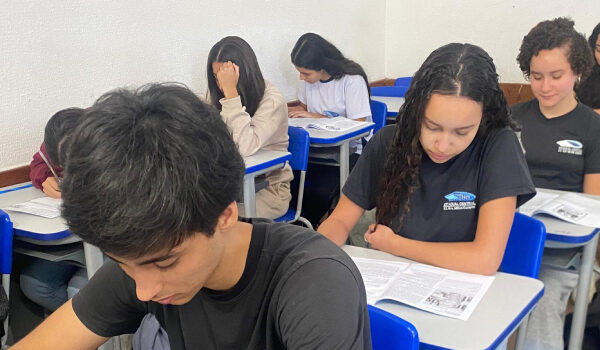 Olitef 2026 abre inscrições e amplia oportunidades para estudantes da rede estadual