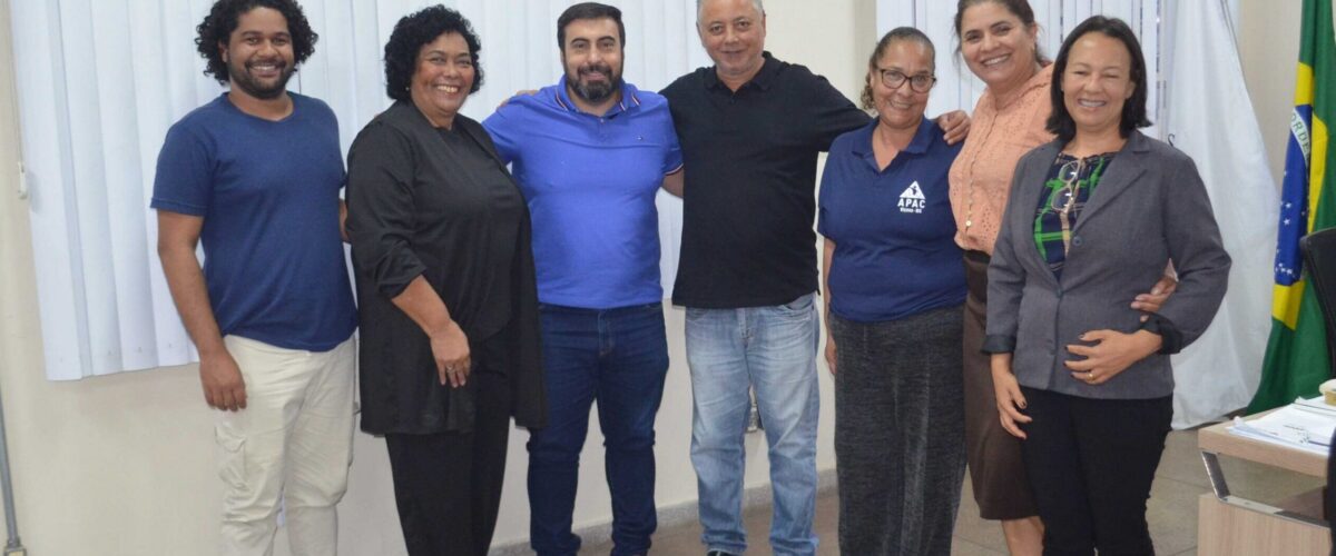 Prefeitura de Viçosa formaliza repasse de mais de R$ 500 mil para entidades sociais