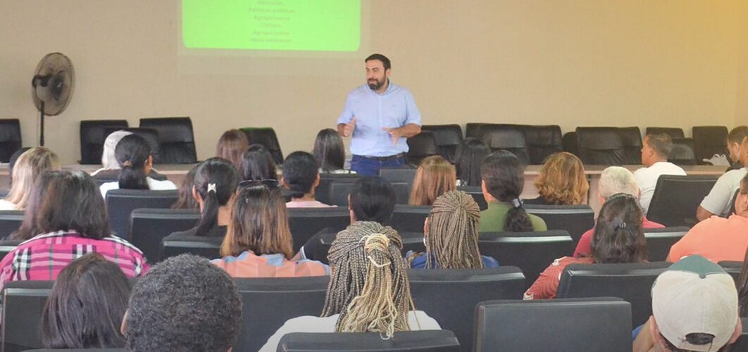 Prefeitura de Viçosa empossa membros do Conselho de Desenvolvimento Rural para o biênio 2026-2028