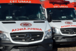 Homem é transferido após capotamento de trator em Araponga