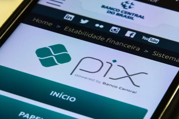 Senado aprova criação do “Pix Pensão” para pagamento automático de pensão alimentícia