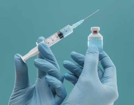 Anvisa atualiza regras para vacinas contra a covid-19 no Brasil