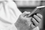 Uso de celular cresce entre idosos e acesso à internet chega a 74,5% no Brasil