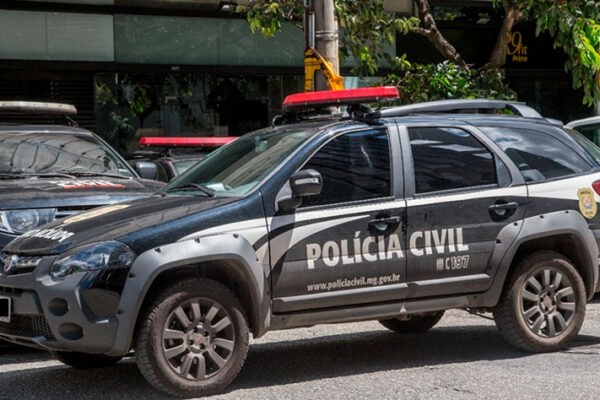 Moradores de Ervália recebem alerta sobre golpe envolvendo falsos profissionais de Assistência Social
