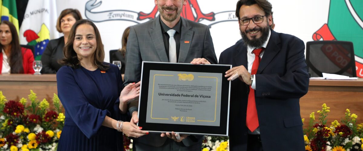 Câmara de Viçosa realiza sessão solene em homenagem aos 100 anos da UFV
