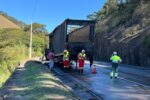 Incêndio em carreta mobiliza Bombeiros na BR-116, em Muriaé