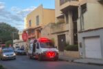Adolescente fica ferida após queda de motocicleta em Ubá; condutor não possuía CNH