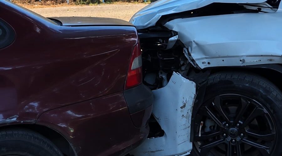 Acidente envolvendo três carros deixa um ferido na MG-133, entre Rio Pomba e Tabuleiro