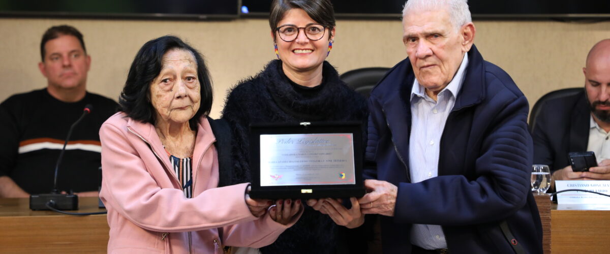 Câmara de Viçosa homenageia casal de pipoqueiros com mais de quatro décadas de atuação
