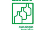 Workshop em Viçosa destaca combate à produção irregular de cachaça com participação da ABRABE