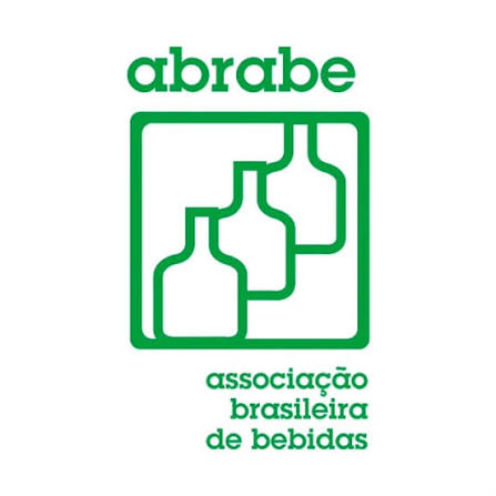 Workshop em Viçosa destaca combate à produção irregular de cachaça com participação da ABRABE
