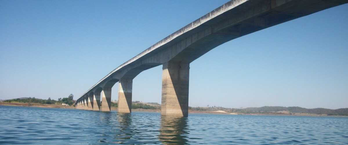 Minas Gerais e Goiás unem esforços para restaurar a ponte Quincas Mariano, na divisa entre os estados
