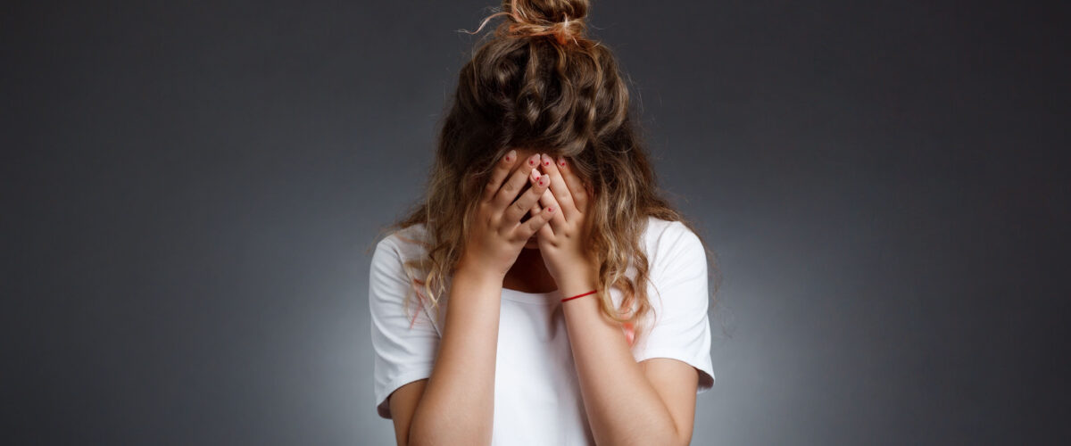 Tristeza ou depressão: especialista explica sinais e momento de buscar ajuda