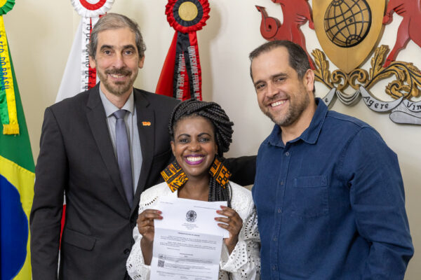 Maria Simone Euclides assume diretoria de Políticas Afirmativas e Direitos Humanos da UFV