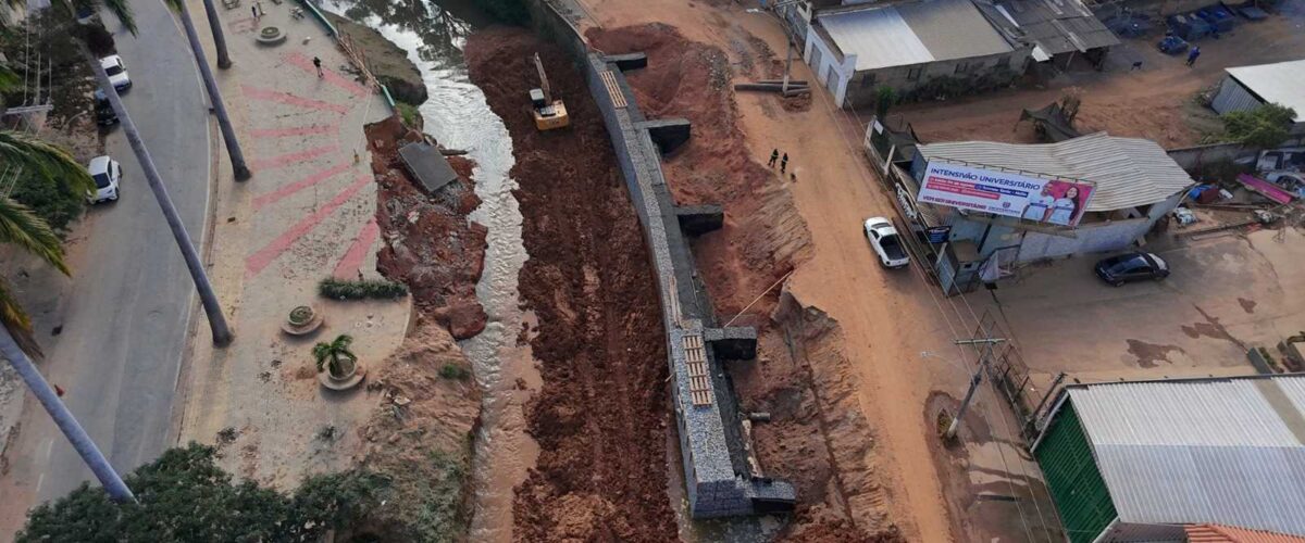 Ubá mantém ações de reconstrução após enchente e decreta situação de emergência