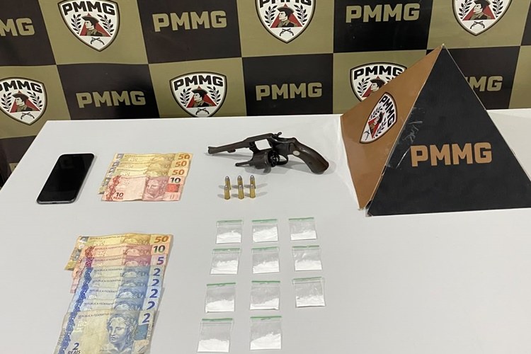 PM apreende adolescente com revólver e cocaína no bairro Padre Tiago