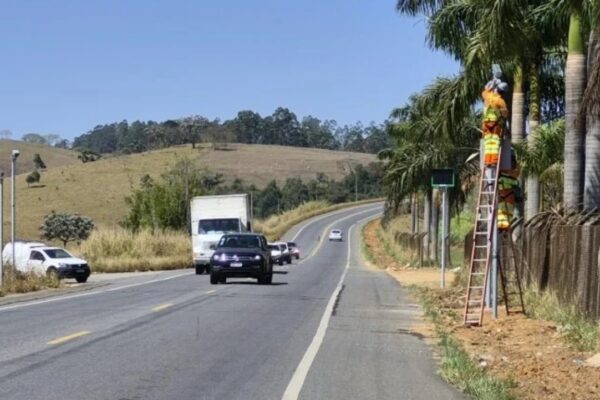DER-MG instala quatro novos radares em rodovias da região de Viçosa