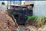 Prefeitura instala grade de contenção em galeria do Córrego da Conceição