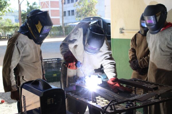 Senar Minas abre mais de 30 cursos gratuitos na Zona da Mata e Caparaó