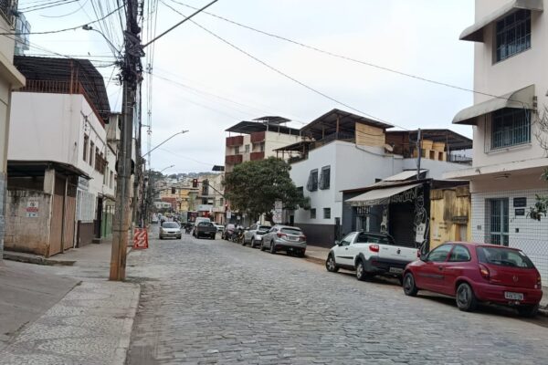 Prefeitura conclui primeira etapa da drenagem da rua Gomes Barbosa