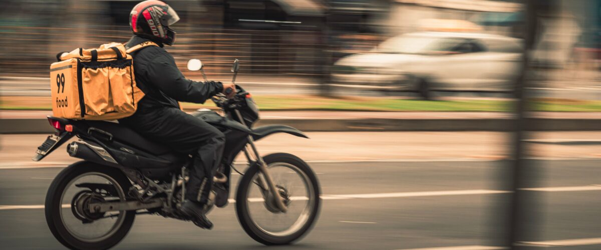 Executivo propõe novas regras para entregas por motocicleta em Viçosa