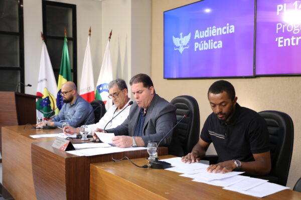 Audiência debate regulamentação de entregas e segurança no trânsito em Viçosa