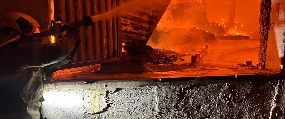 Incêndio atinge complexo industrial em Tocantins