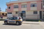 Homem é preso em flagrante após agredir companheira em Coimbra