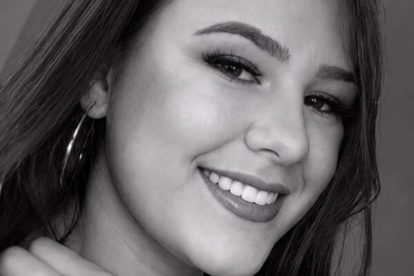 Jovem de Teixeiras morre após dias internada por acidente na MGC-120