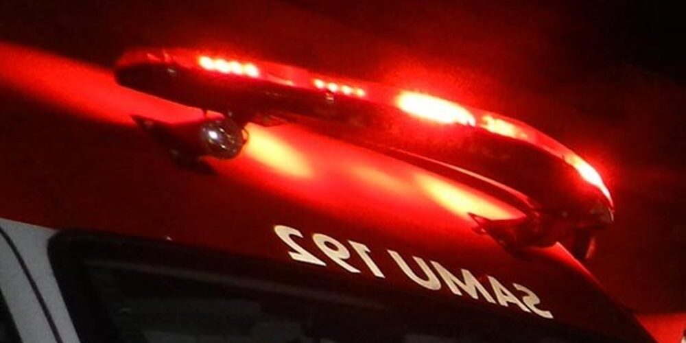Homem de 70 anos fica ferido após capotamento de veículo em Ponte Nova