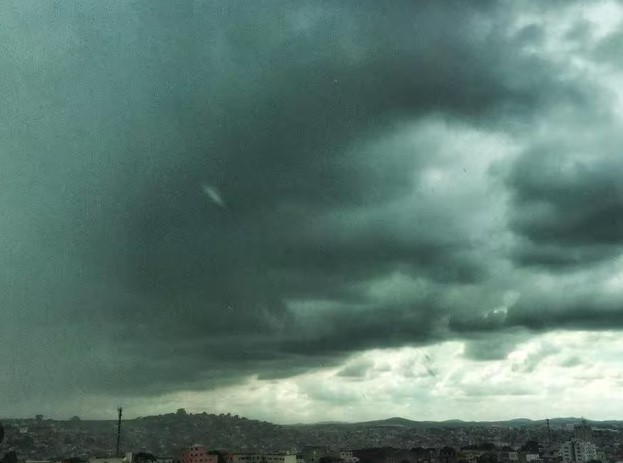 INMET emite alerta de tempestade para Viçosa nesta sexta-feira (16)