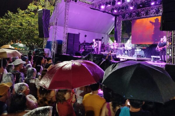 Shows marcam aniversário de 155 anos de Viçosa e programação continua nesta sexta
