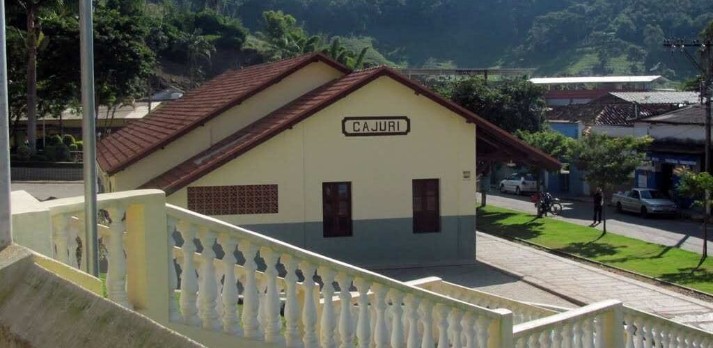 Câmara de Cajuri abre concurso com 4 vagas e salários de até R$ 2,6 mil