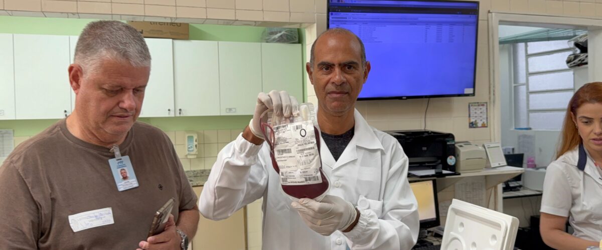 Hemominas e Hemoce se mobilizam para garantir transporte de sangue raro e atender paciente em Juiz de Fora