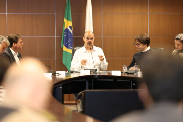 Reunião do secretariado dá inicio à transição de mandato ao Governo de Minas de maneira transparente e profissional