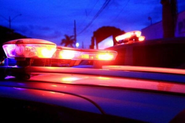 Polícia Civil apreende pistola 9mm, drogas e prensa hidráulica em Viçosa
